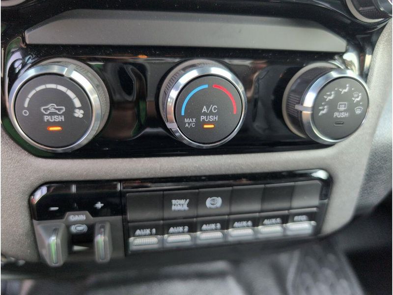 New 2026 RAM 3500 Tradesman Crew Cab Chassis 4x4 60