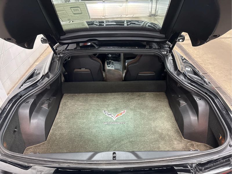 2015 Chevrolet Corvette Stingray 3LT Z51 photo 6
