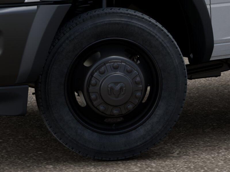 New 2026 RAM 5500 Tradesman Chassis Crew Cab 4x4 84