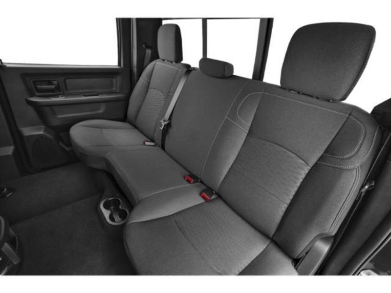 New 2027 RAM 3500 TradesmanImage 12