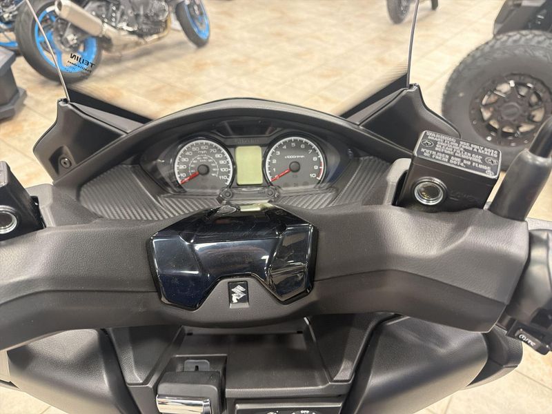 New 2026 Suzuki BURGMAN 400 Image 22