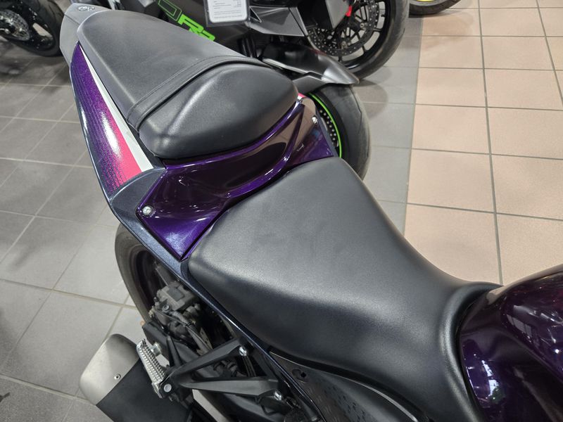 2023 Yamaha YZFR3 ABS Image 14
