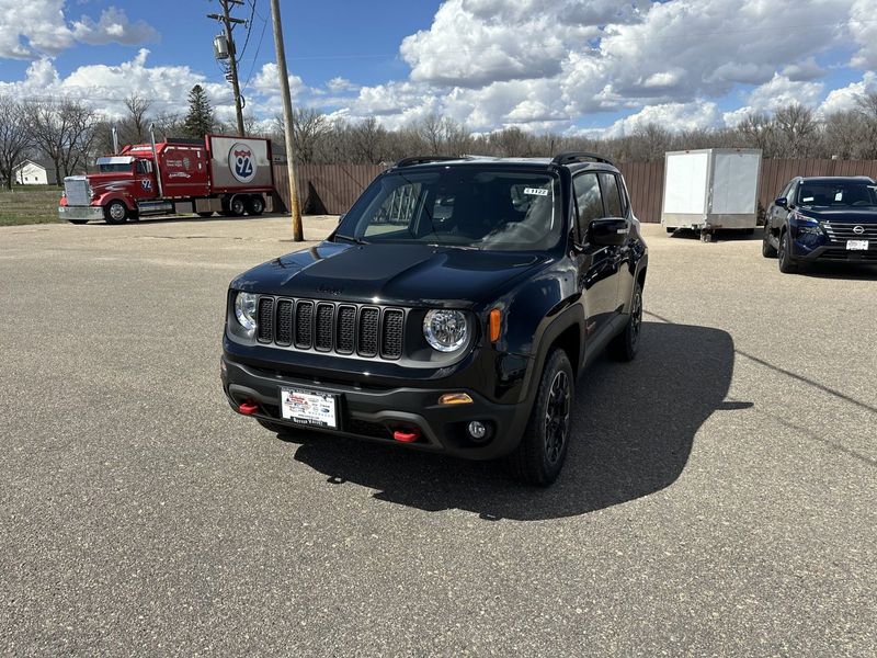 2023 Jeep Renegade Trailhawk 4x4Image 4