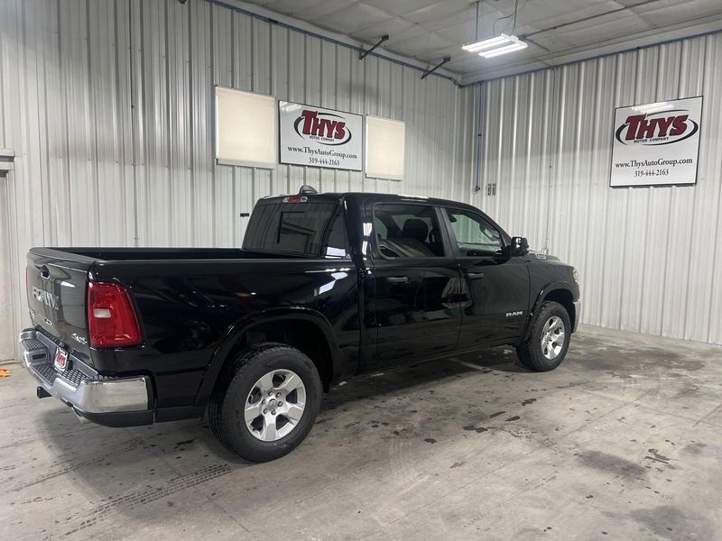 2025 RAM 1500 Big Horn Crew Cab 4x4 5