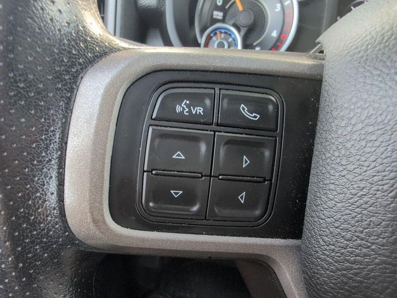 2022 RAM 2500 TradesmanImage 26