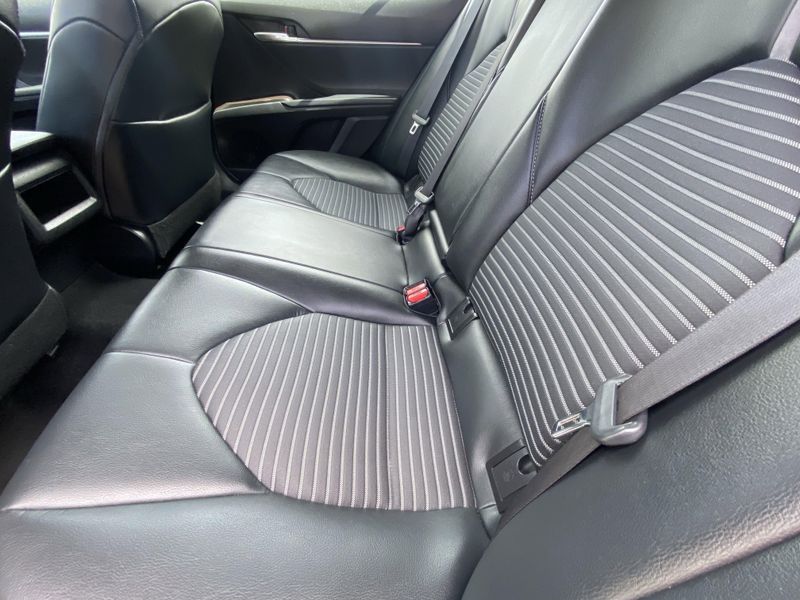 2021 Toyota Camry SEImage 15