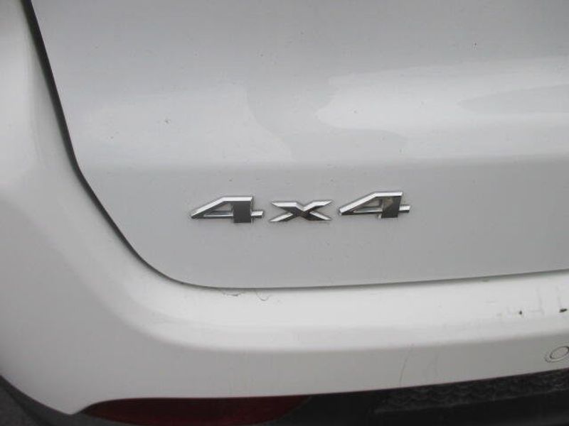 Used 2024 Jeep Compass LimitedImage 12