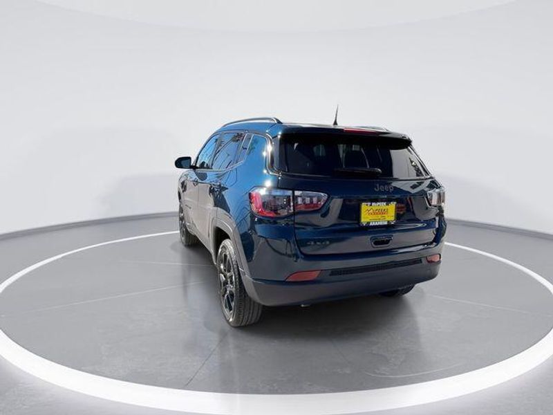 New 2026 Jeep Compass Latitude Altitude 4x4Image 6