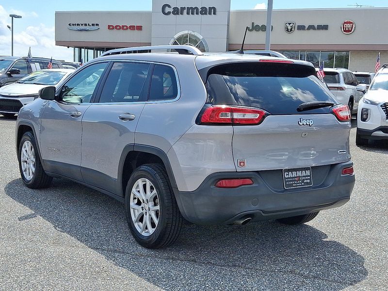 2018 Jeep Cherokee Latitude photo 4