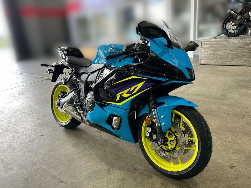 New 2026 Yamaha YZF-R7 Image 10