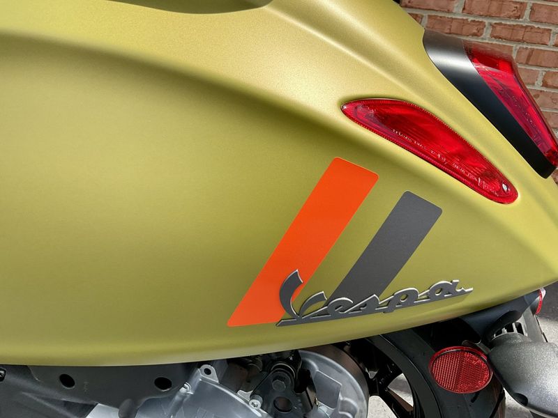 2024 Vespa Sprint S 150  Image 6