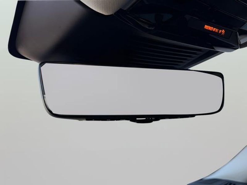 Used 2023 Land Rover Range Rover SE