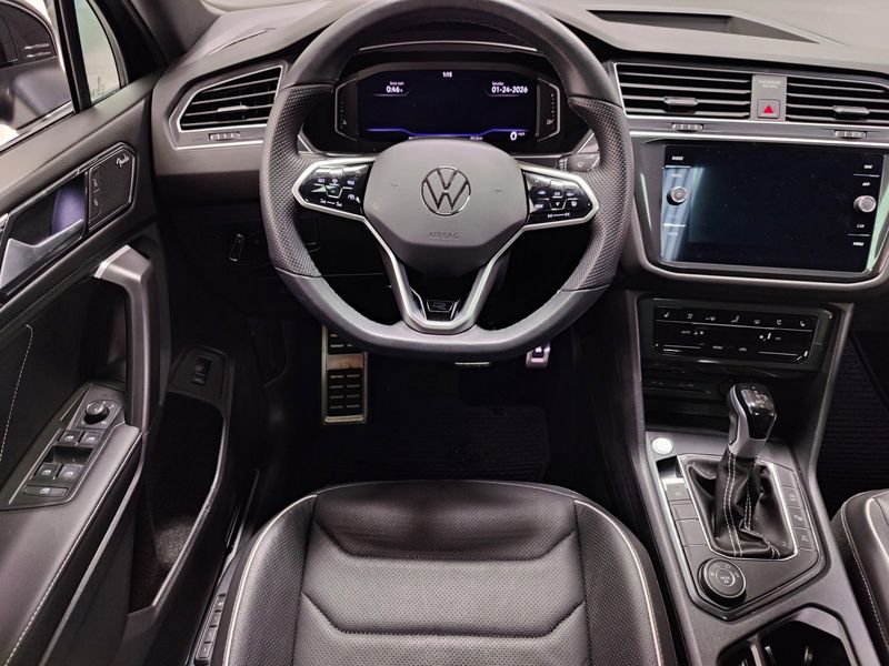 Used 2024 Volkswagen Tiguan AWD SEL R-Line w/Sunroof/NavImage 21