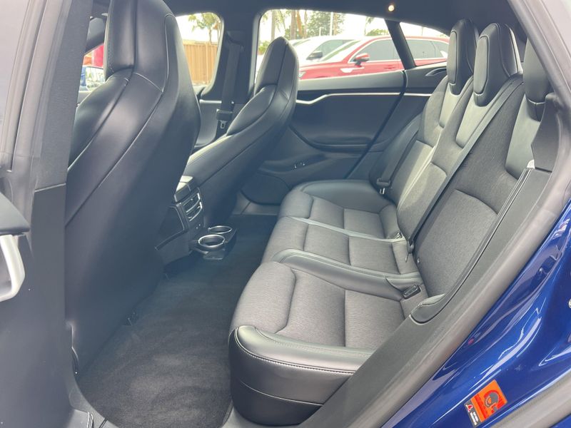 Used 2018 Tesla Model S 75DImage 19
