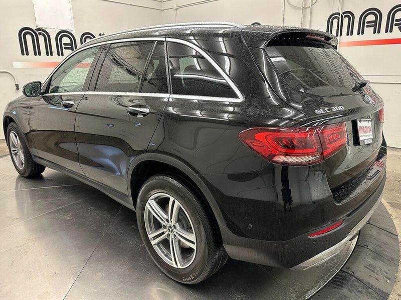 2021 Mercedes-Benz GLC 300 300Image 12