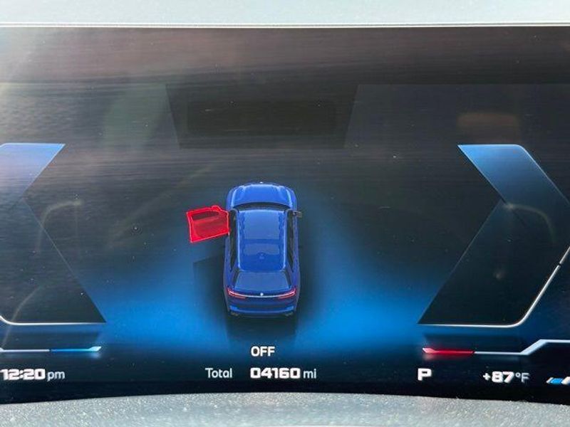 Used 2025 BMW X7 M60iImage 24