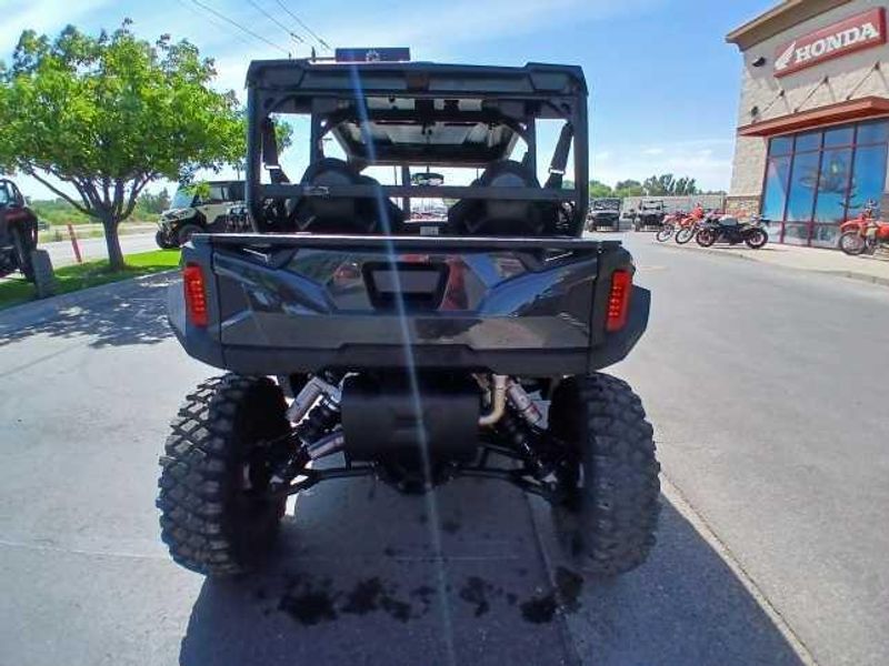 2025 Polaris GENERAL XP 4 1000 ULTIMATE 