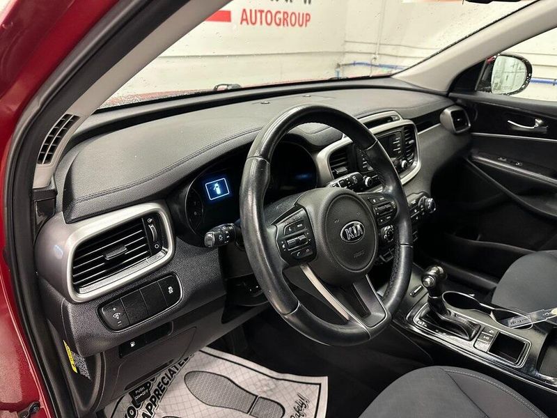 2016 Kia Sorento LXImage 19