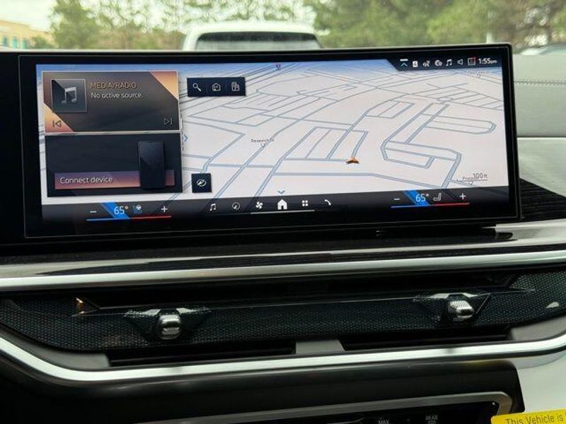 New 2026 BMW X7 xDrive40iImage 25