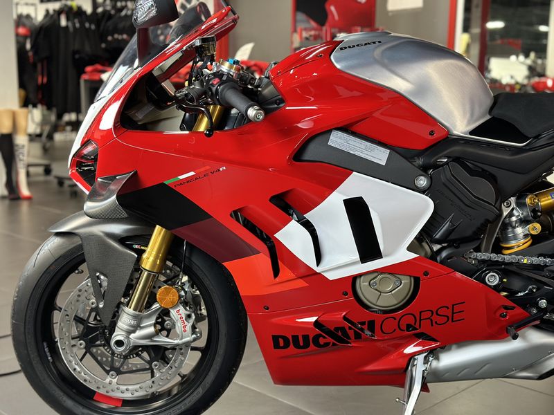 2024 Ducati PANIGALE V4 RImage 6
