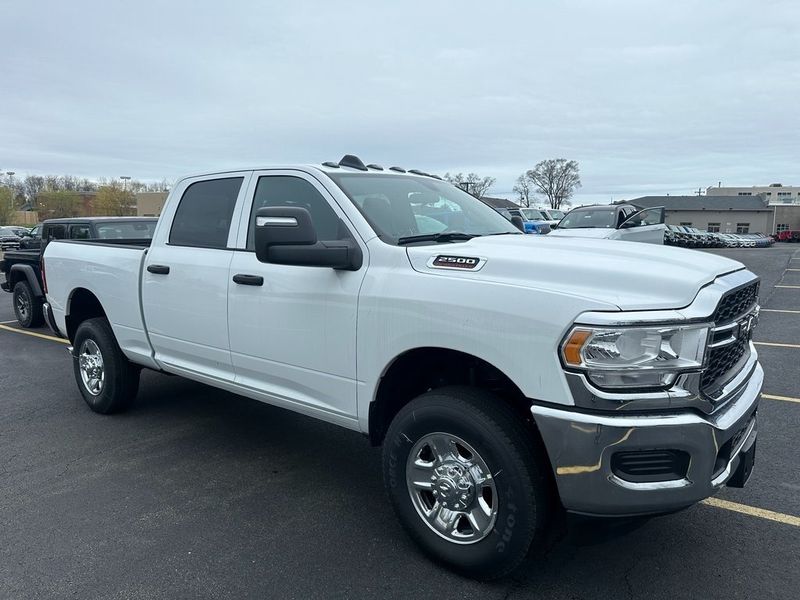 2024 RAM 2500 Tradesman Crew Cab 4x4 6