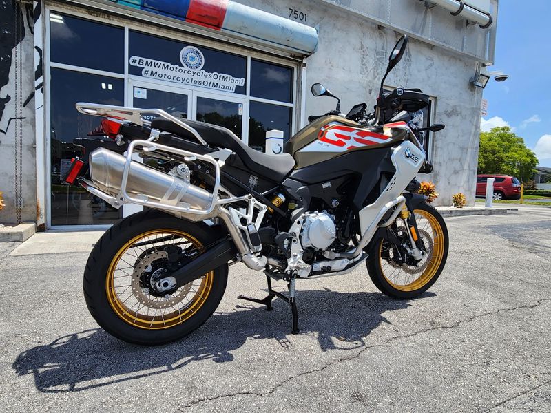 2022 BMW F850GSADV Image 12