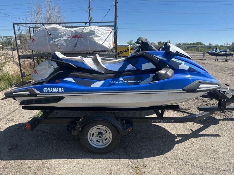 New 2024 Yamaha VX1900BAB 