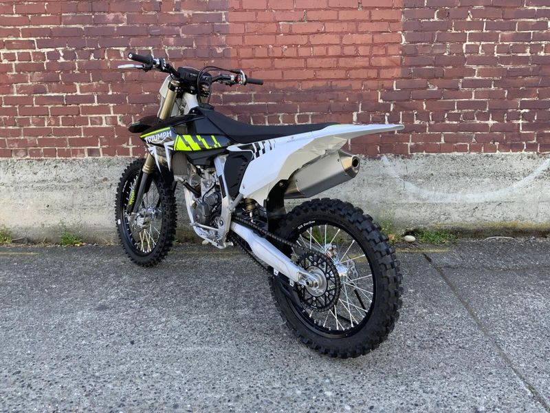 2025 Triumph TF250-X