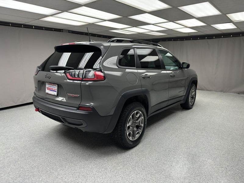 Used 2022 Jeep Cherokee TrailhawkImage 4