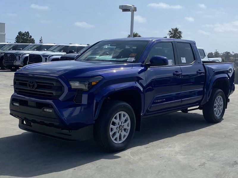 2024 Toyota Tacoma SR5Image 8