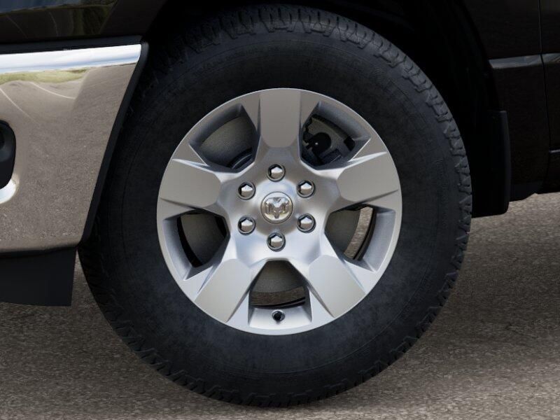 2025 RAM 1500 Tradesman Crew Cab 4x4 5'7' Box