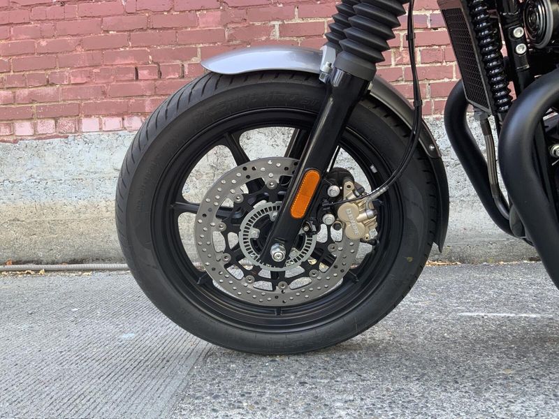 New 2024 Royal Enfield CONTINENTAL GT650 