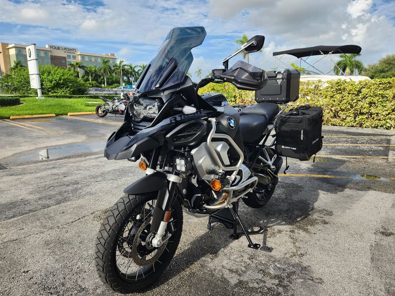 2022 BMW R 1250 GS Adventure Image 3