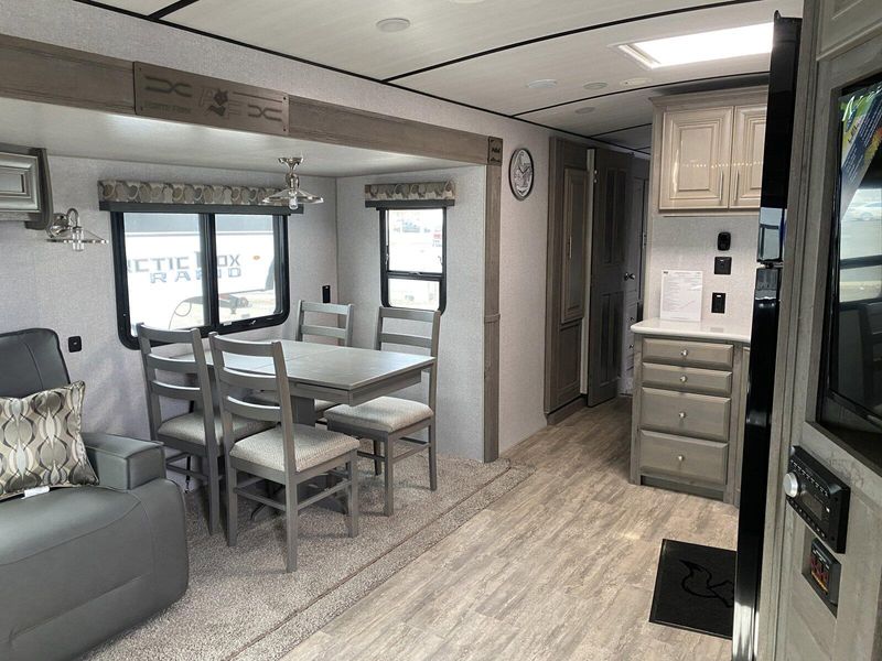 New 2025 ARCTIC FOX 32A Image 6