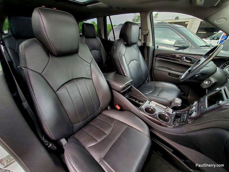 2016 Buick Enclave LeatherImage 2