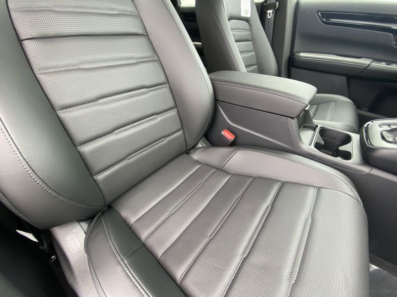 Used 2025 Honda CR-V EX-LImage 13