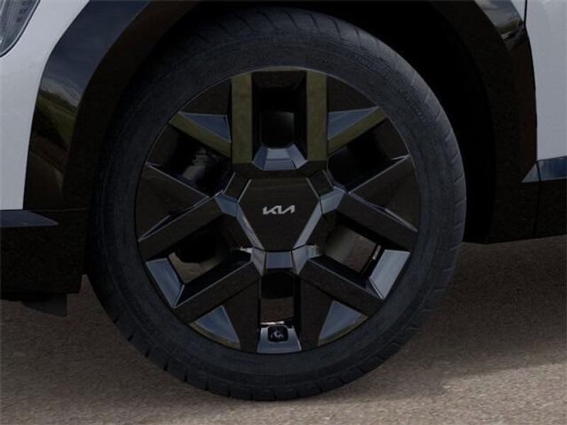 New 2026 Kia EV9 LandImage 9