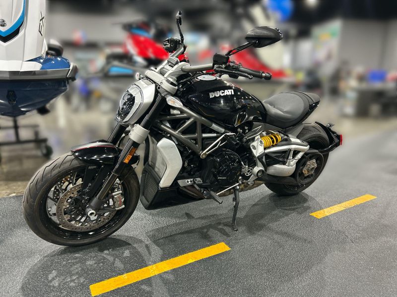 Used 2023 Ducati XDIAVEL S Image 17