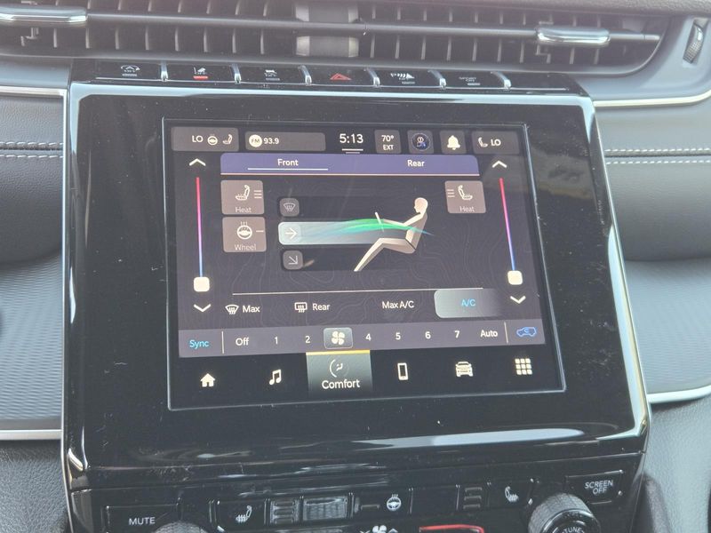 New 2026 Jeep Grand Cherokee L Laredo X 4x2