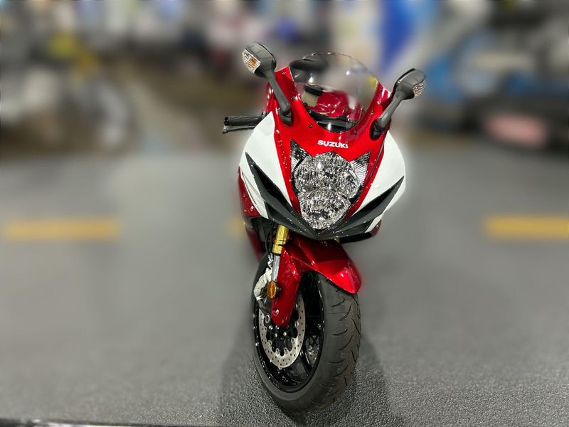 New 2027 Suzuki GSX-R750 Image 16