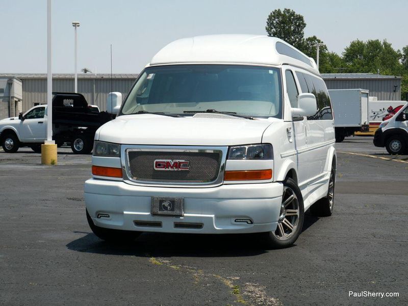 2018 GMC Savana 2500 Image 6