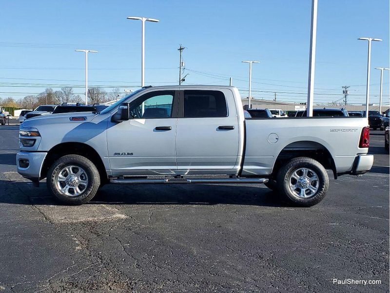 New 2026 RAM 2500 Big Horn Crew Cab 4x4 6'4' Box