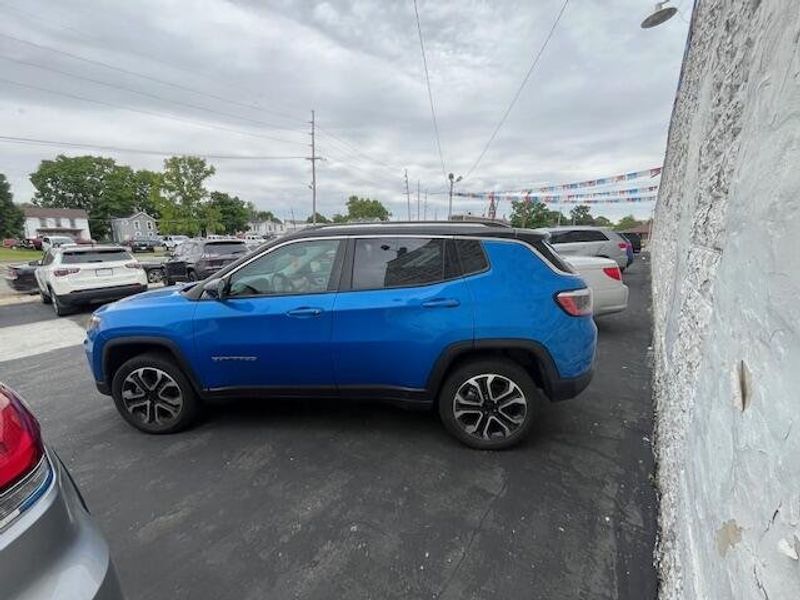 2022 Jeep Compass Image 16