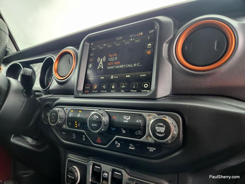 Used 2022 Jeep Gladiator Mojave