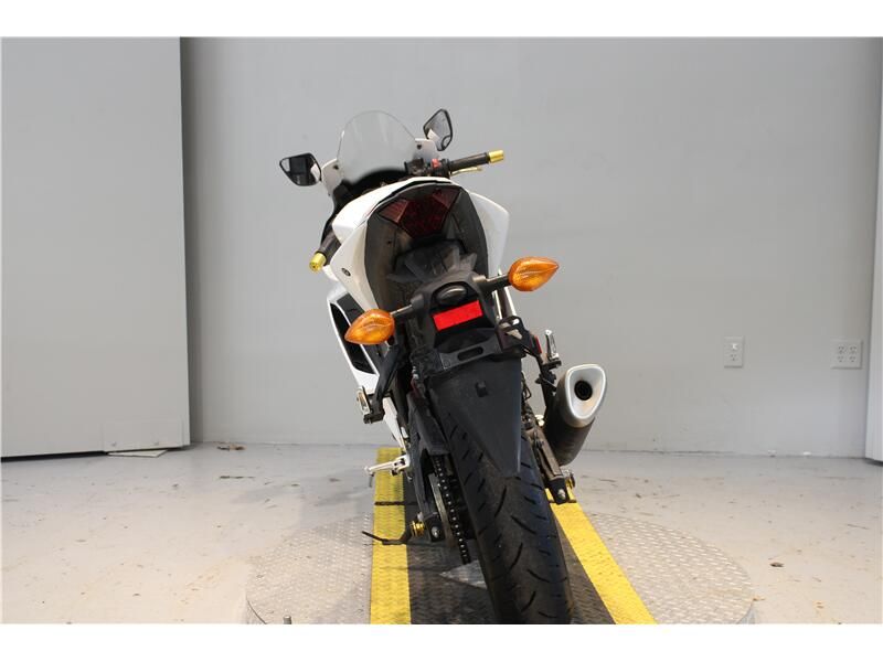 Used 2019 Yamaha YZF-R3ABS Image 4