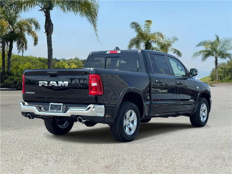 New 2026 RAM 1500 Big Horn Crew Cab 4x2 5'7' Box