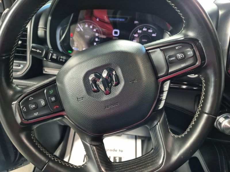 2023 RAM 1500 LimitedImage 25