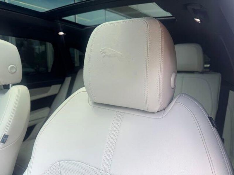 2025 Jaguar F-PACE R-Dynamic S