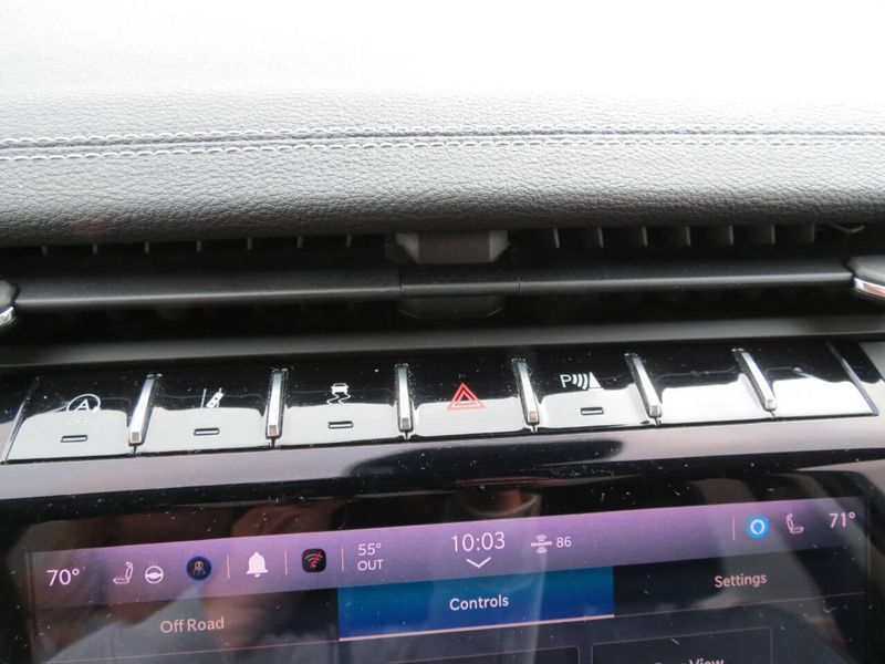 2022 Jeep Grand Cherokee L Limited 4x4 4dr SUVImage 19