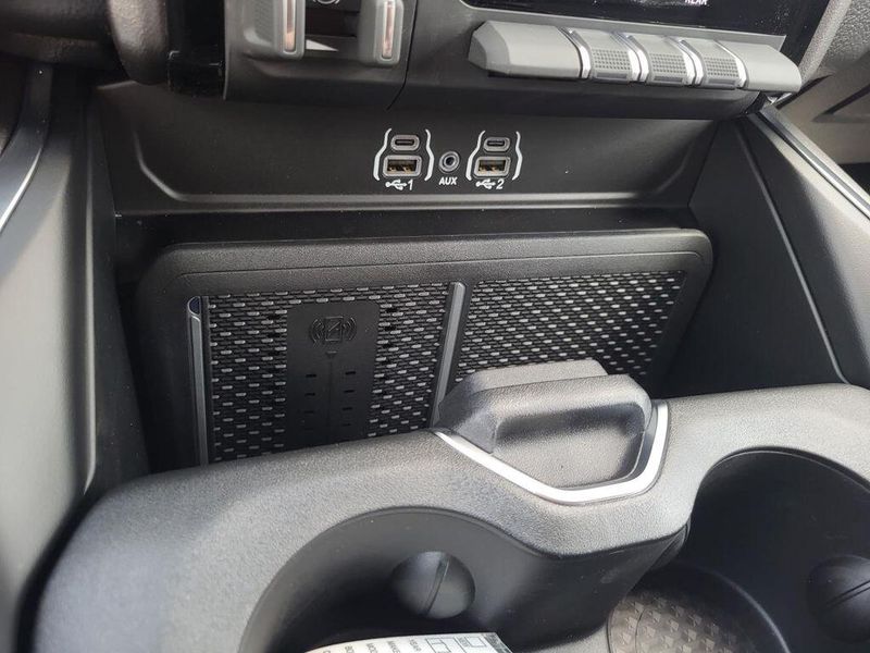 2025 RAM 1500 Lone Star Crew Cab 4x4 5